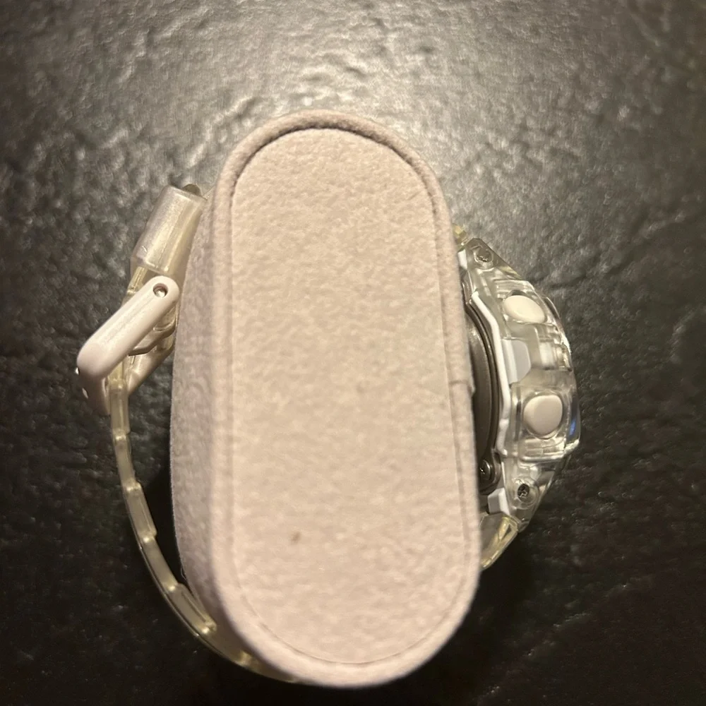 Casio Gray Smartwatch with Digital Display and Geometric Design. Gently used